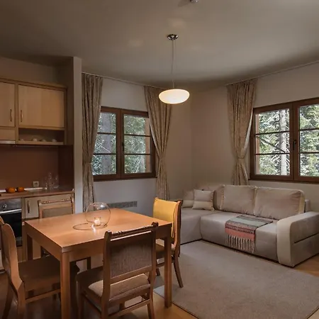 מלון דירות Effect Malina 3*